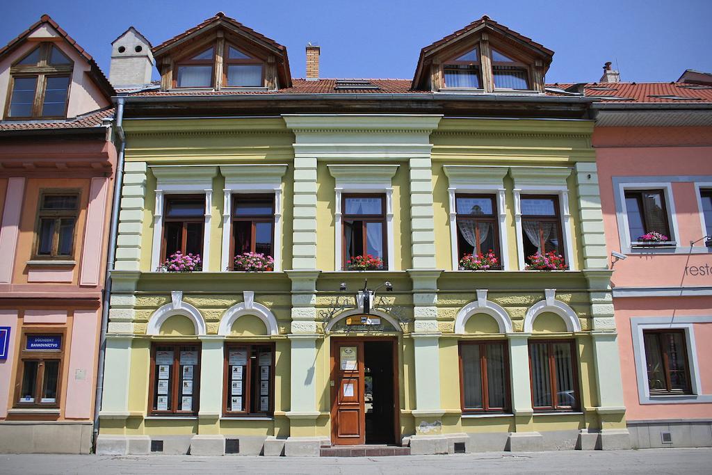 Boutique Penzion Slovenska - Penzion Bella Sicilia Presov Ngoại thất bức ảnh